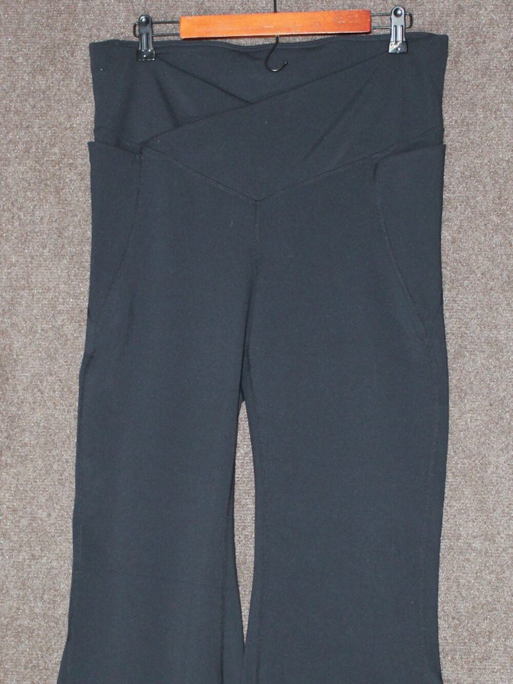 Fabletics Womens Size XXL Bell Bottom Activewear Stretch Pants